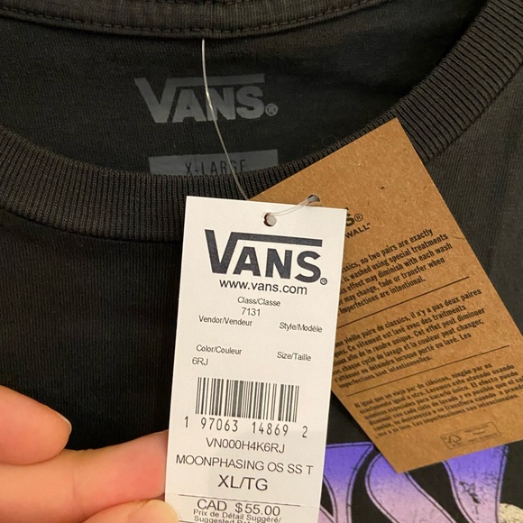 Vans Graphic Tshirt - Picture 3 of 3